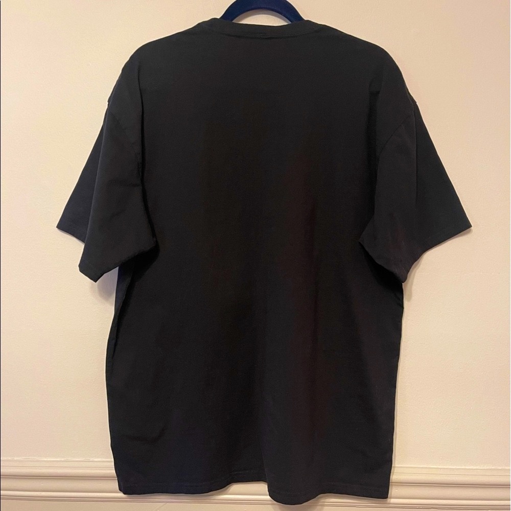 Crooks & Castles Black Tee T-Shirt with Blue Graphic Patch & Shirt Pocket - Picture 3 of 4